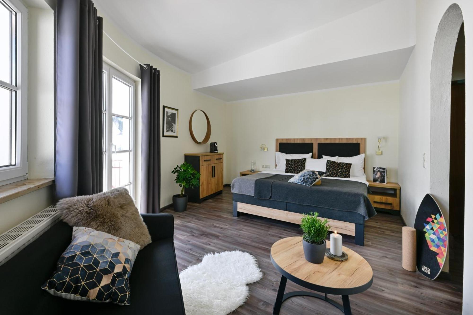 Alphatauern Health Resort - Adults Only 15 Plus اوبرتاورن المظهر الخارجي الصورة