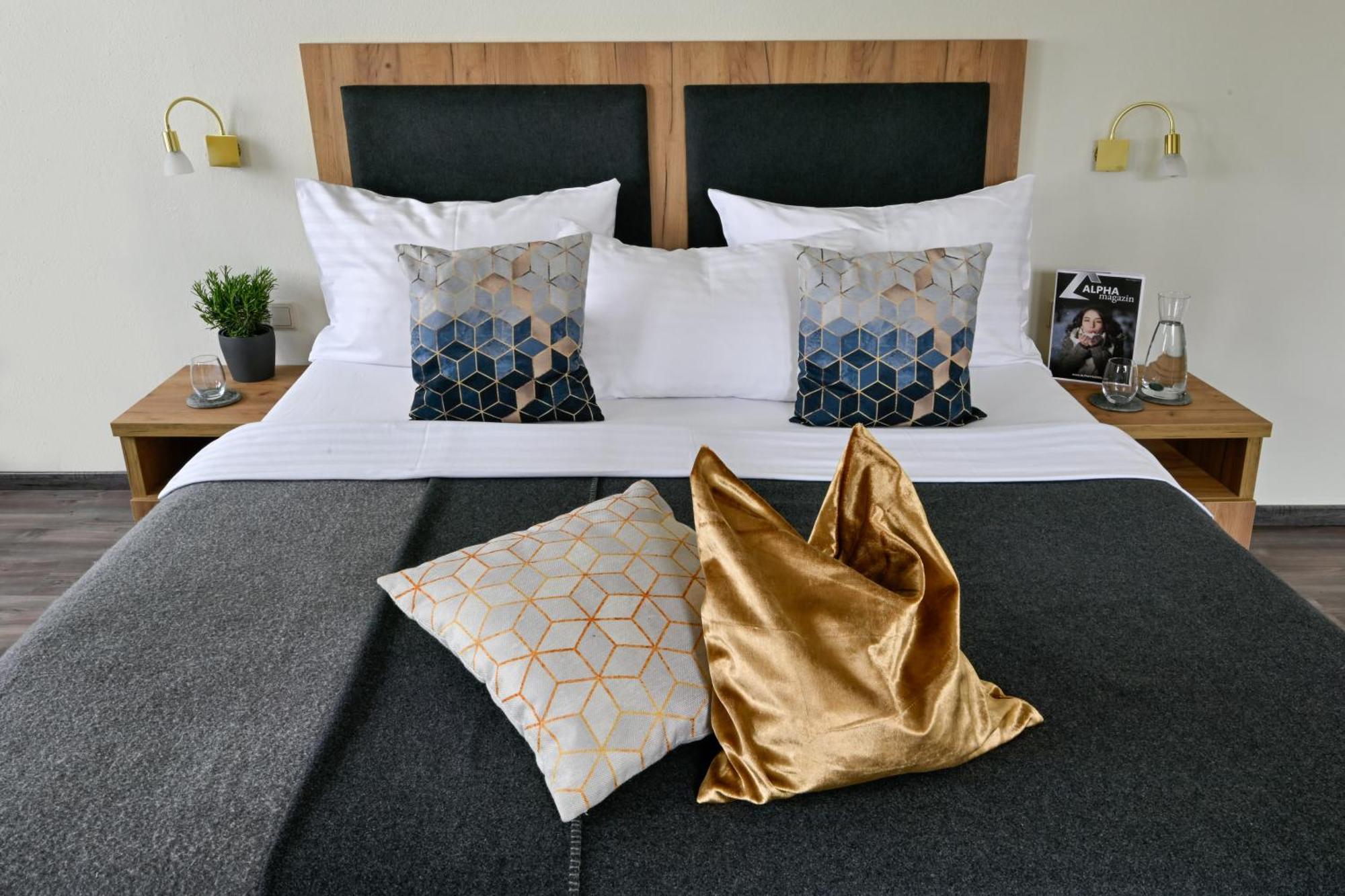 Alphatauern Health Resort - Adults Only 15 Plus اوبرتاورن المظهر الخارجي الصورة